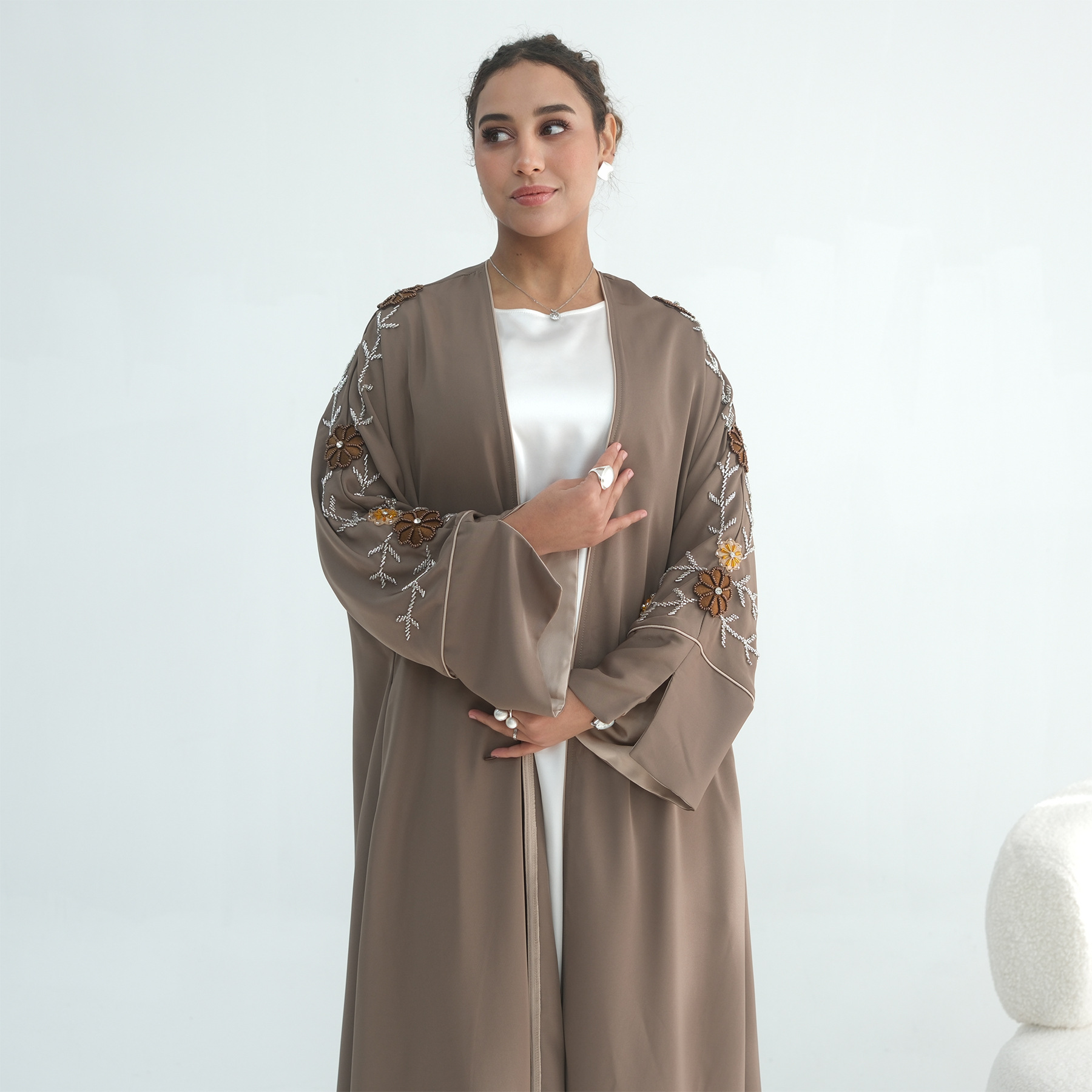 Eid vrouwen Abaya borduurwerk  - Jalabiya Women Arabic recensie en prijs